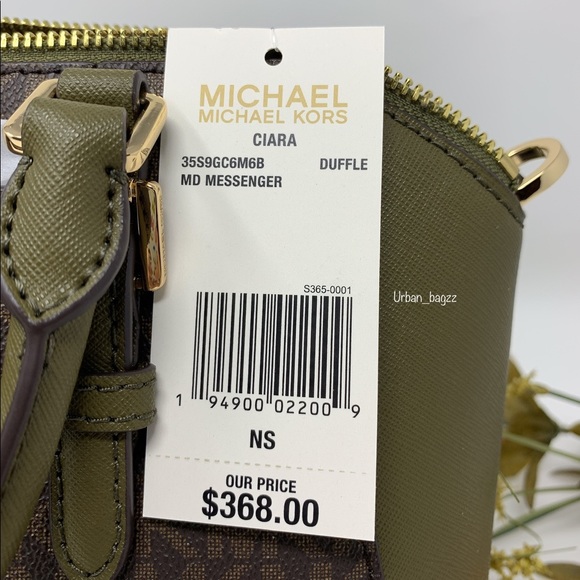 Michael Kors Ciara Medium Messenger - Picture 6 of 8